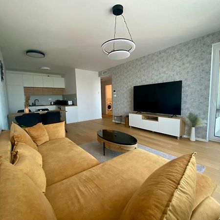 Danubius Apartments บราติสลาวา ภายนอก รูปภาพ